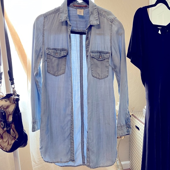 DRESS SALE $10 DAY Denim button up dress - Picture 6 of 6